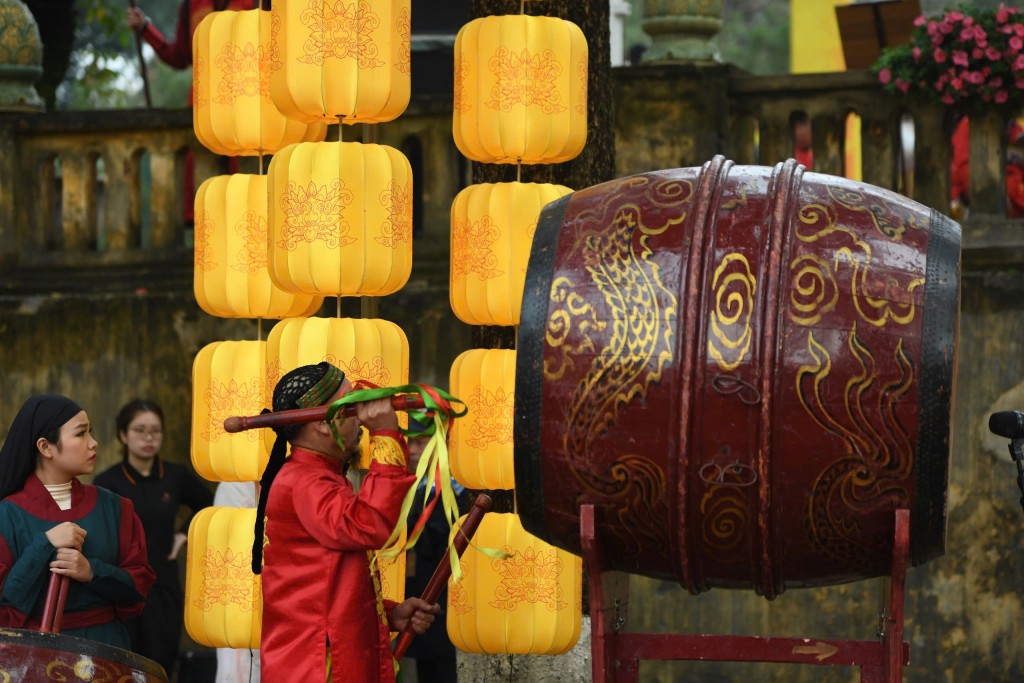 “Tống cựu nghinh tân” tái hiện tinh hoa Tết cung đình Thăng Long