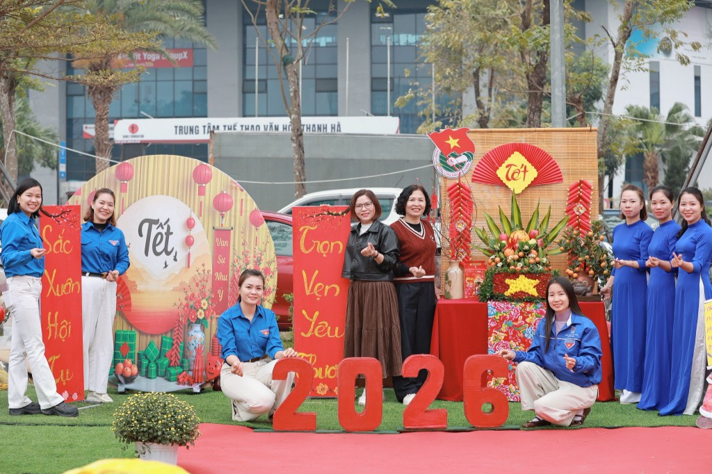 Tết nghĩa tình từ trái tim những người trẻ