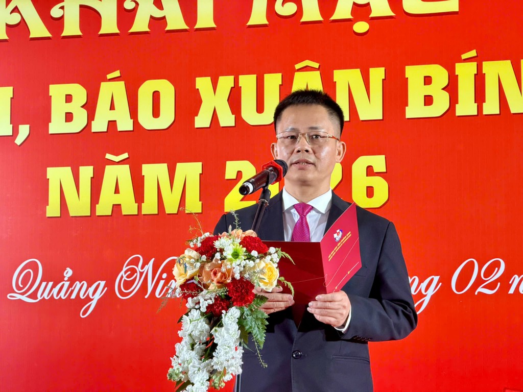 Ông Đỗ Ngoc Hà, Phó Chủ tịch Thường trực Hội Nhà báo tỉnh Quảng Ninh phát biểu khai mạc sự kiện