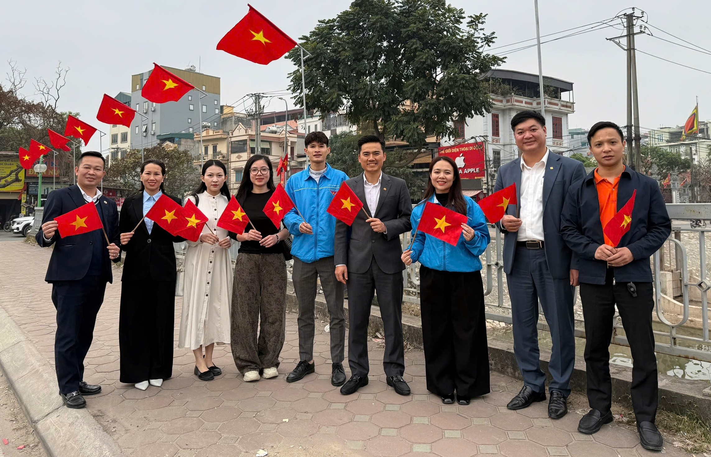 Khánh thành công trình thanh niên "Nhịp cầu gắn kết non sông"