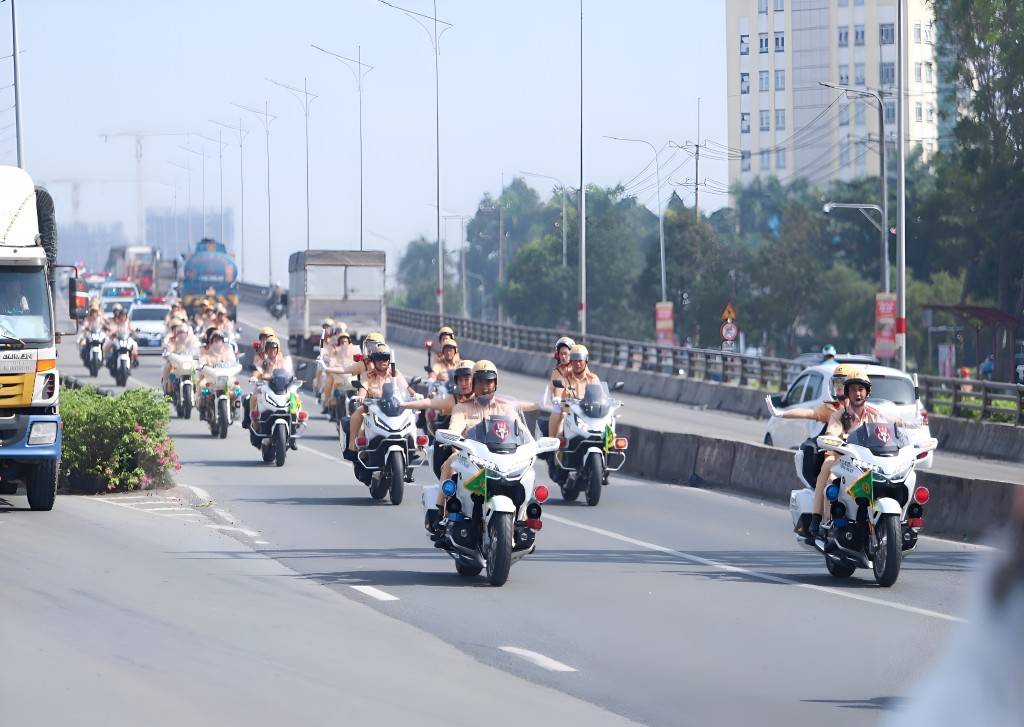 Cán bộ, chiến sĩ Công an tỉnh Đồng Nai tăng cường tuần tra, kiểm soát, bám sát cơ sở, kịp thời phòng ngừa, xử lý các tình huống phát sinh về an ninh, trật tự