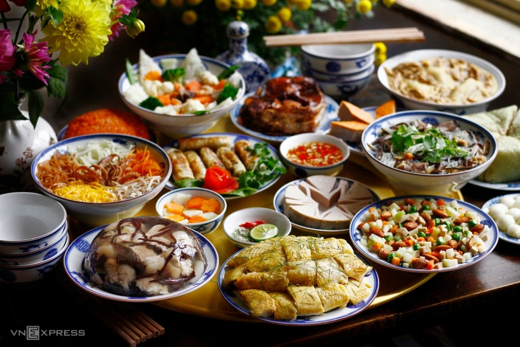 Mâm cỗ Tết truyền thống của người Hà Nội Mâm cỗ Tết truyền thống của người Hà Nội