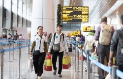 “Chuyến bay Công đoàn - Xuân 2026” đưa hơn 550 người lao động về quê đón Tết