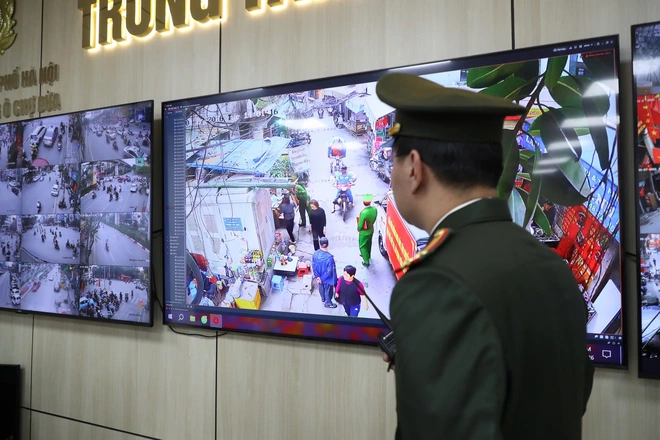 Camera an ninh trật tự giữ bình yên cho Thủ đô trong ngày Tết