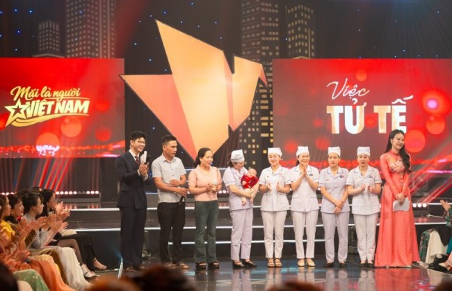 Gala "Việc tử tế" giương cao ba ngọn cờ tự hào của người Việt