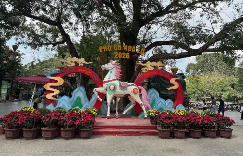 Phố cổ Hoa Lư: Dấu ấn riêng trong hành trình du xuân tại Ninh Bình