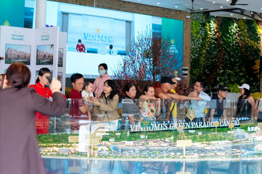 Khám phá Rừng Sác, dạo lễ hội xuân, thưởng thức đặc sản ba miền tại lễ hội xuân Cần Giờ là combo được nhiều gia đình chọn dịp Tết này