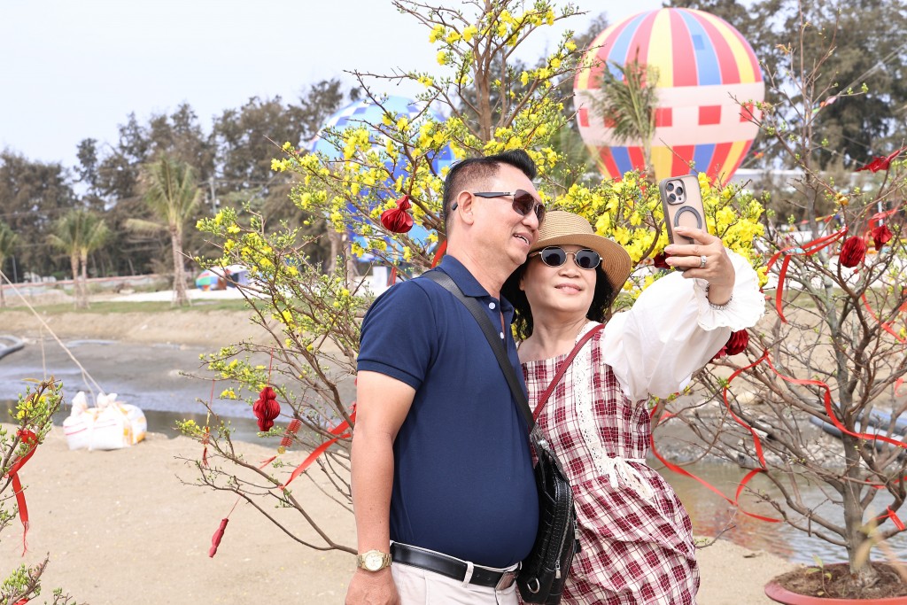 Những khoảnh khắc đưa Cần Giờ “chiếm sóng” mùa Valentine và Tết đoàn viên