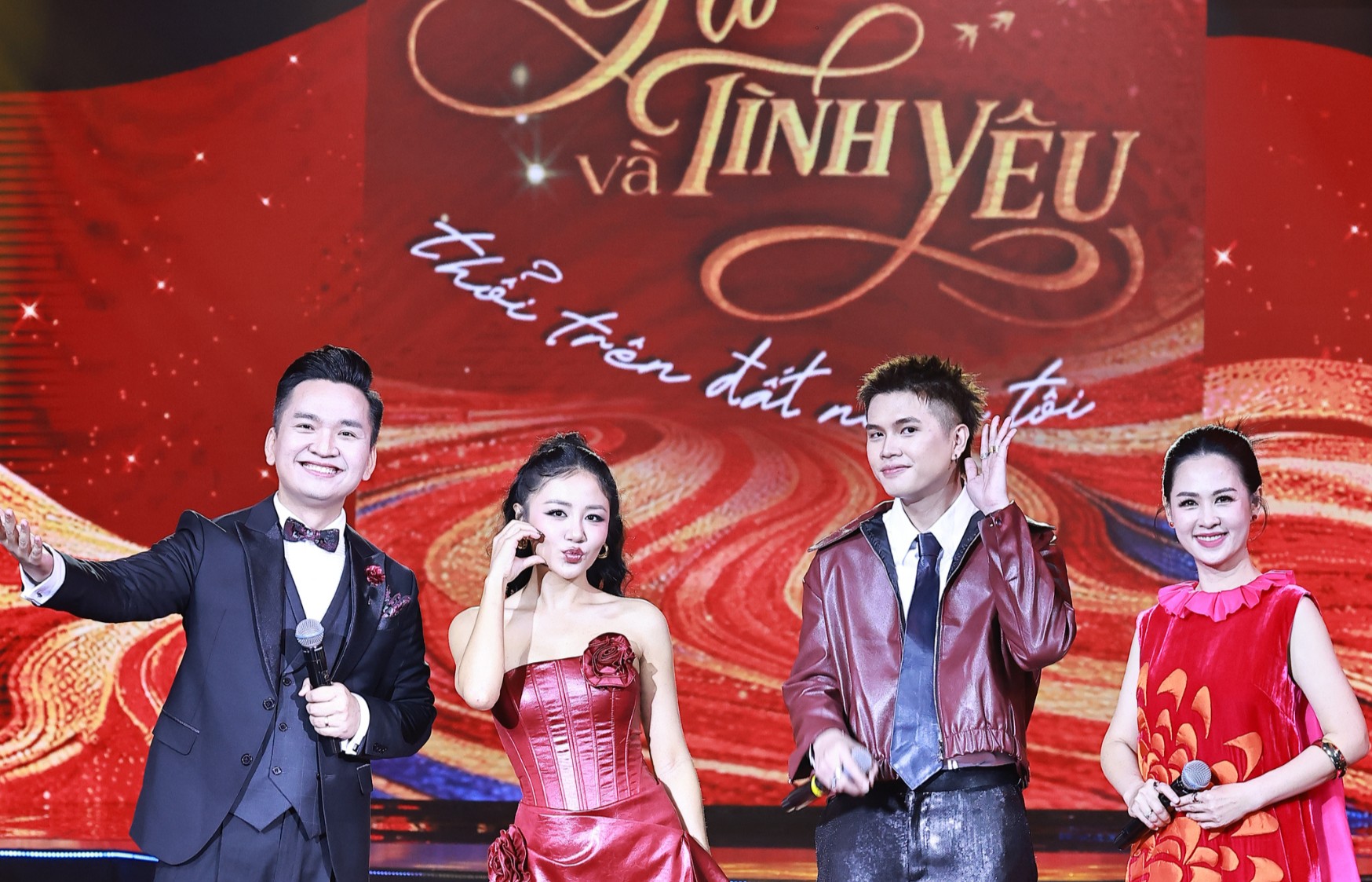 “Gió và tình yêu thổi trên đất nước tôi” kết nối tâm hồn Việt