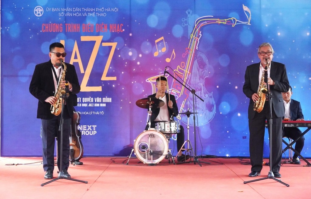 Bản hòa tấu mùa xuân ngân vang giữa "trái tim" Thủ đô