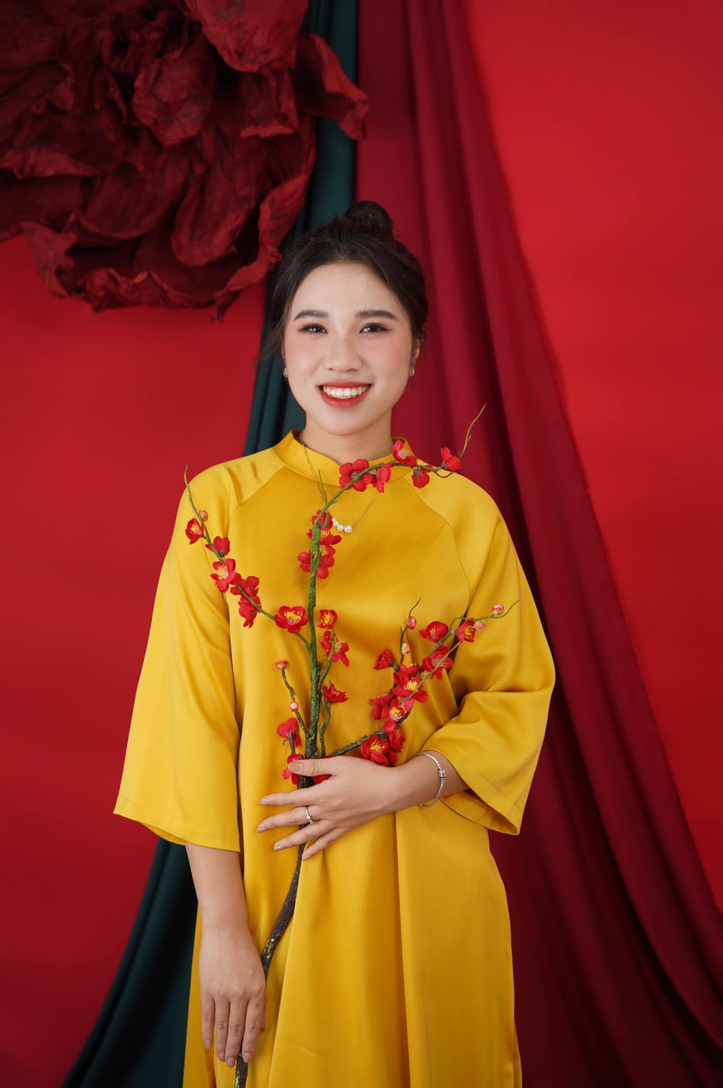 Tết với Khánh Linh giống như một “dự án” được điều phối bằng công nghệ