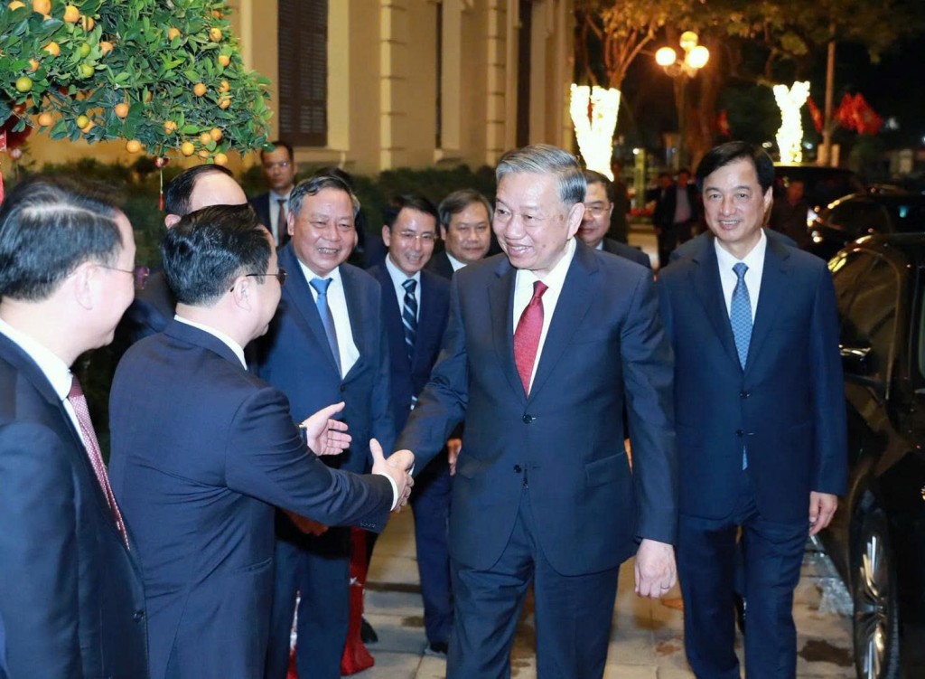 Tổng Bí thư Tô Lâm thăm, chúc Tết Đảng bộ, chính quyền, nhân dân Thủ đô Hà Nội