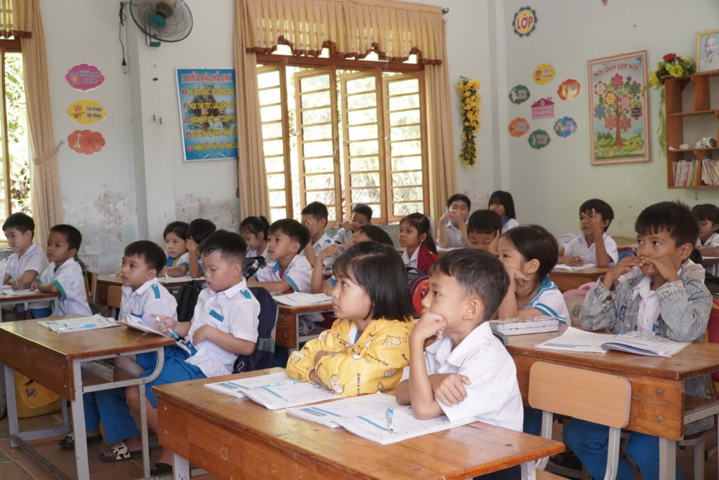 Nhà giáo được khuyến khích tạo điều kiện để phụ huynh tham gia vào các hoạt động giáo dục vì sự tiến bộ của học sinh (Ảnh Đ.Minh)