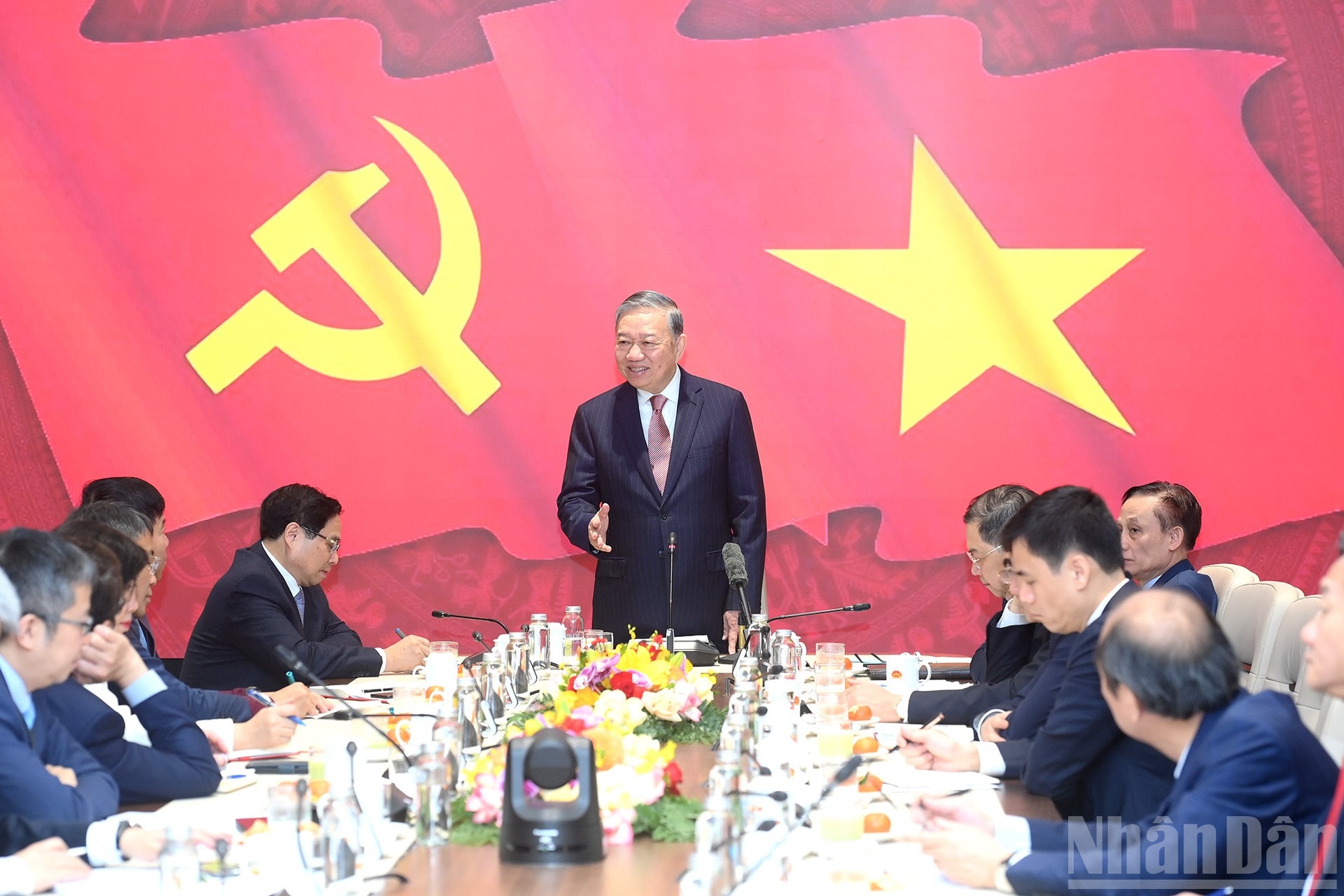 Đẩy mạnh đối ngoại toàn diện ở tầm cao mới Đẩy mạnh đối ngoại toàn diện ở tầm cao mới