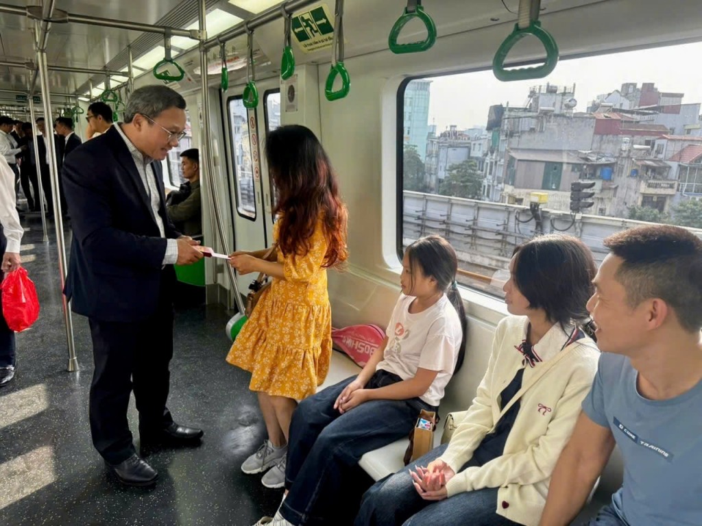 Tết đủ đầy mang tên hạnh phúc