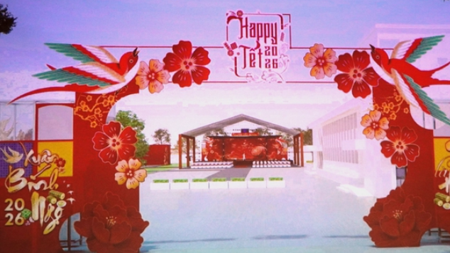 Check-in di sản bằng QR: Người trẻ “chạm” vào Tết xưa