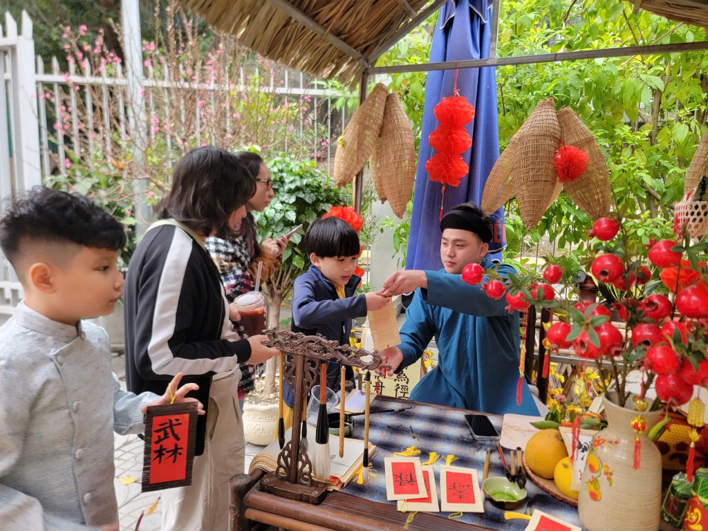 Xin chữ đầu năm: Khi truyền thống hiếu học trở thành sức mạnh của kỷ nguyên vươn mình