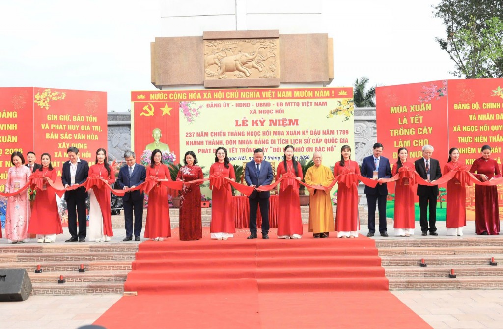 Phát truyền thống anh hùng, xây dựng xã Ngọc Hồi ngày càng giàu đẹp