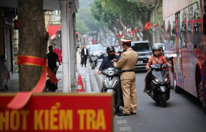 Mùng 4 Tết: Tai nạn giao thông giảm sâu, nhiều tuyến đường thông thoáng