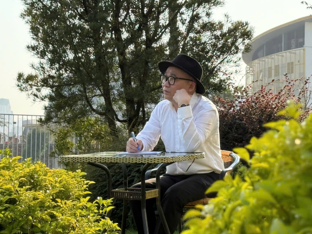 Nhà thơ Ngọc Lê Ninh