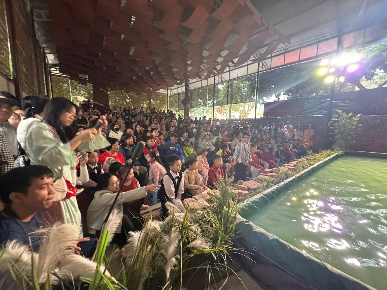 Du lịch Hà Nội “bùng nổ” trong kỳ nghỉ Tết Nguyên đán Bính Ngọ