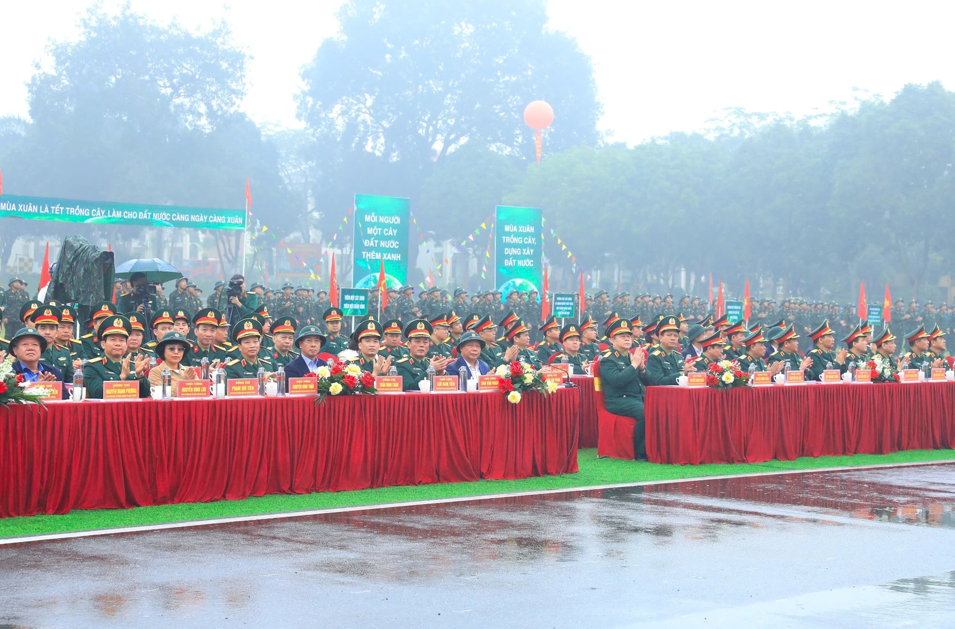 Điểm cầu Trung đoàn 692 - Bộ Tư lệnh Thủ đô: Trồng hơn 1.700 cây tại lễ phát động