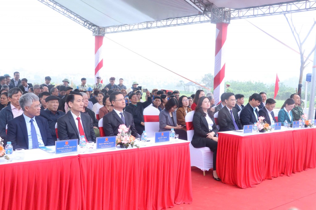 Phấn đấu nâng cao tỉ lệ bao phủ cây xanh, góp phần cải thiện chất lượng môi trường sống