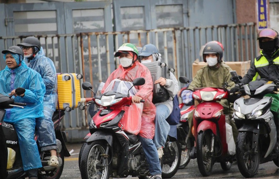 Phân luồng từ xa, cảnh báo sớm khi người dân trở lại Thủ đô