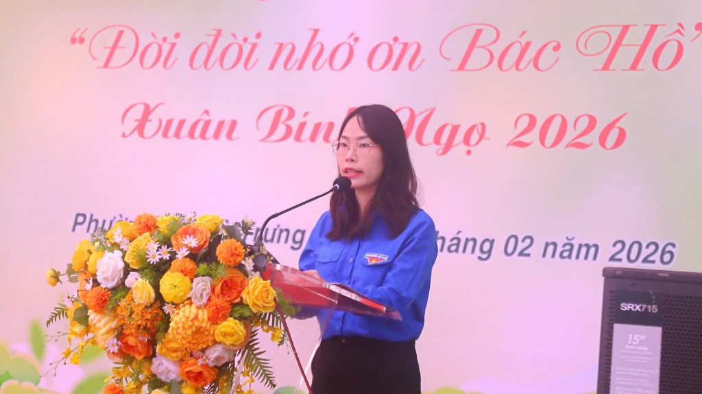 Người trẻ công sở bắt tay ngay vào guồng quay công việc