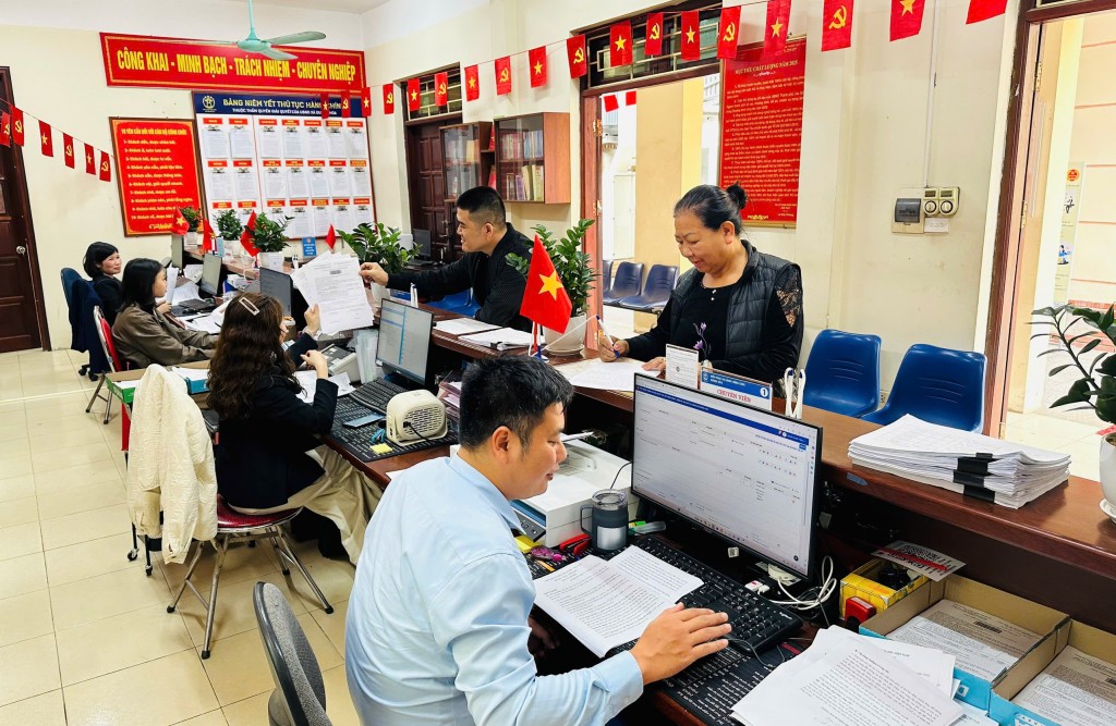 Xã Dương Hòa: Bắt tay ngay vào công việc với tinh thần kỷ cương, trách nhiệm