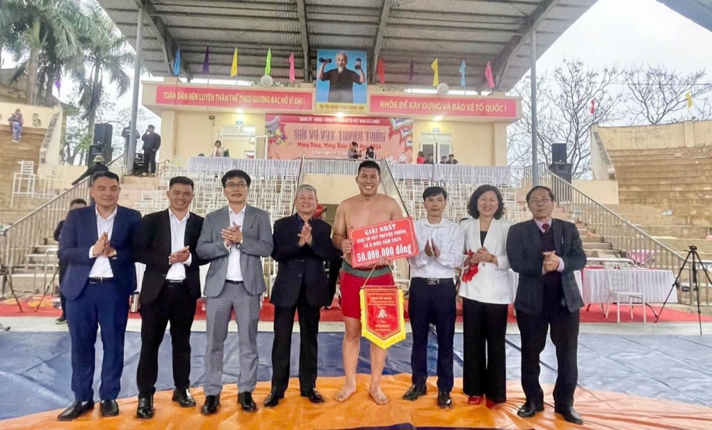 Giữ lửa và lan tỏa môn võ vật cổ truyền Giữ lửa và lan tỏa môn võ vật cổ truyền