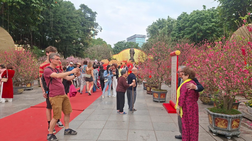 Có một Hà Nội “rất khác” trong mắt người dân và du khách