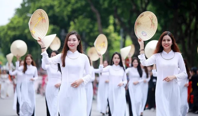 Phẩm chất thanh lịch văn minh của người Hà Nội