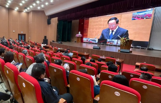 Nghiêm túc học tập trực tuyến Nghị quyết 79 và Nghị quyết 80