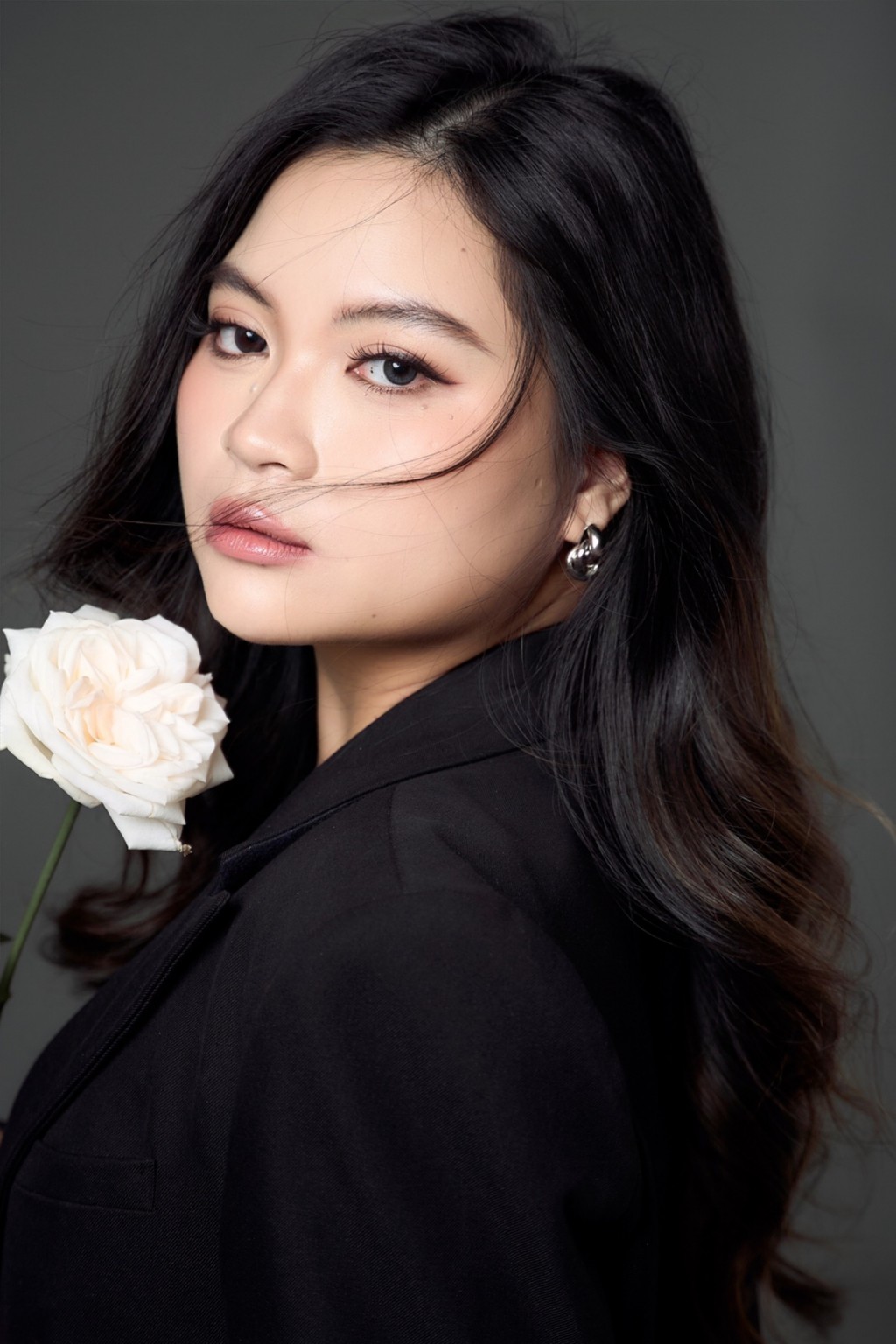 Nhà văn 9x Gari Nguyễn và vẻ đẹp sống tối giản ấn tượng