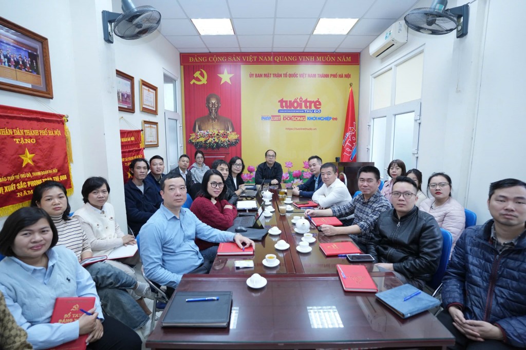 Cán bộ, đảng viên Đảng bộ MTTQ Việt Nam TP Hà Nội nghiên cứu, học tập 2 nghị quyết quan trọng Cán bộ, đảng viên Đảng bộ MTTQ Việt Nam TP Hà Nội nghiên cứu, học tập 2 nghị quyết quan trọng