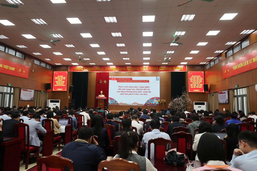 Điểm cầu xã Tiến Thắng, thành phố Hà Nội Điểm cầu xã Tiến Thắng, thành phố Hà Nội