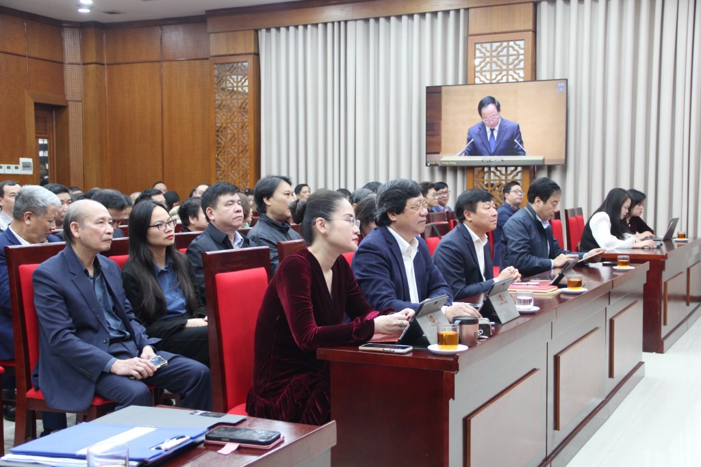 Cán bộ, đảng viên Đảng bộ MTTQ Việt Nam TP Hà Nội nghiên cứu, học tập 2 nghị quyết quan trọng Cán bộ, đảng viên Đảng bộ MTTQ Việt Nam TP Hà Nội nghiên cứu, học tập 2 nghị quyết quan trọng