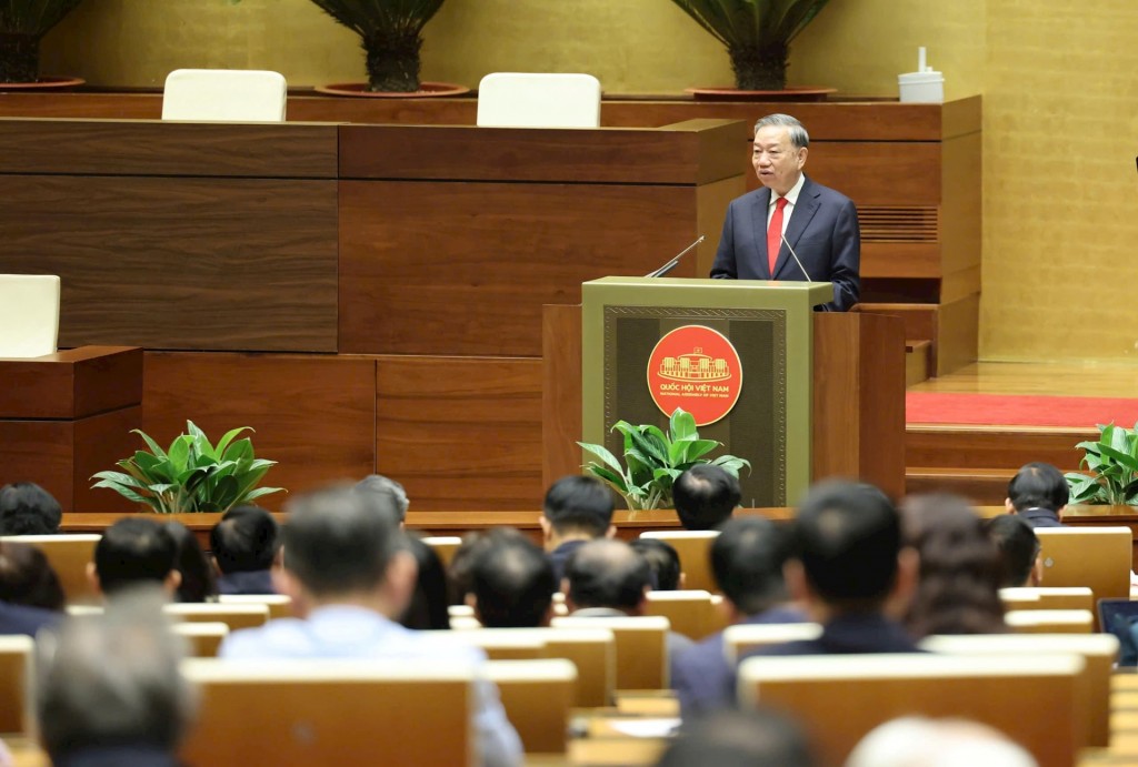 Hơn 2 triệu cán bộ, đảng viên dự hội nghị quán triệt, triển khai các Nghị quyết 79 và 80 của Bộ Chính trị Hơn 2 triệu cán bộ, đảng viên dự hội nghị quán triệt, triển khai các Nghị quyết 79 và 80 của Bộ Chính trị