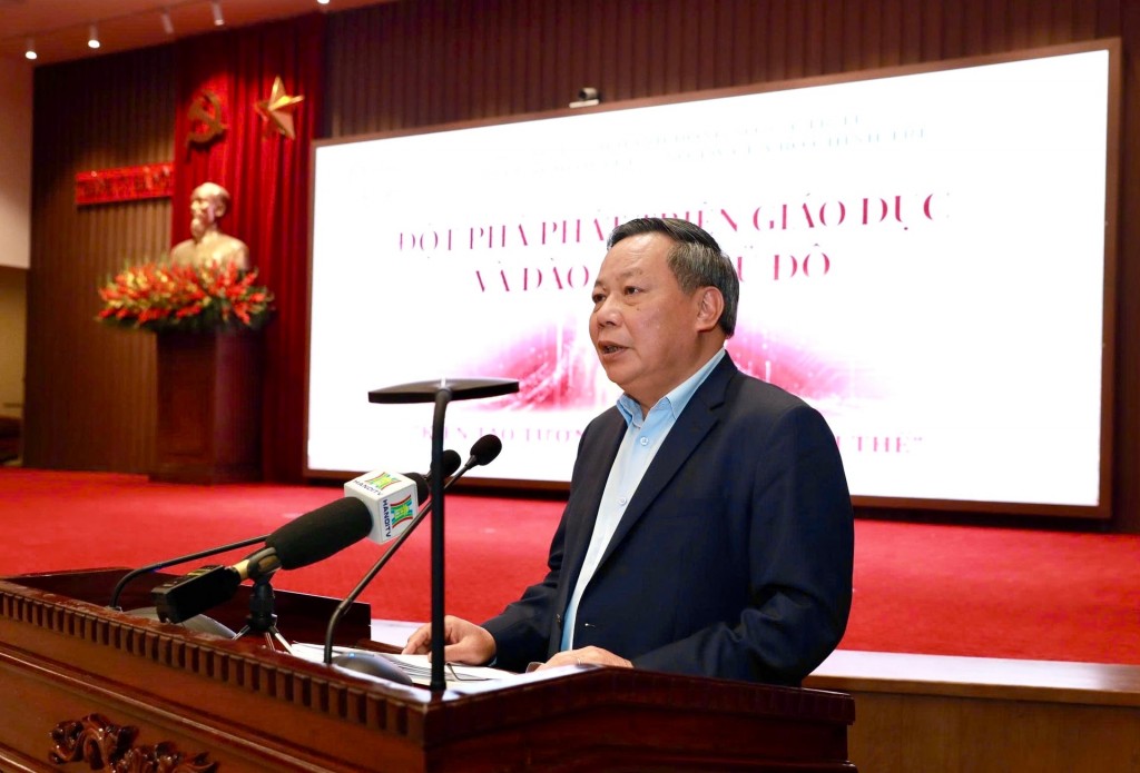 Hà Nội triển khai thực hiện ngay các nghị quyết chiến lược của Bộ Chính trị Hà Nội triển khai thực hiện ngay các nghị quyết chiến lược của Bộ Chính trị