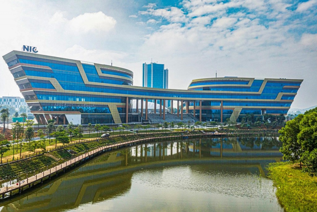 HIC - “Bộ não” hợp lực văn hóa và công nghệ cho khát vọng Thủ đô thông minh HIC - “Bộ não” hợp lực văn hóa và công nghệ cho khát vọng Thủ đô thông minh