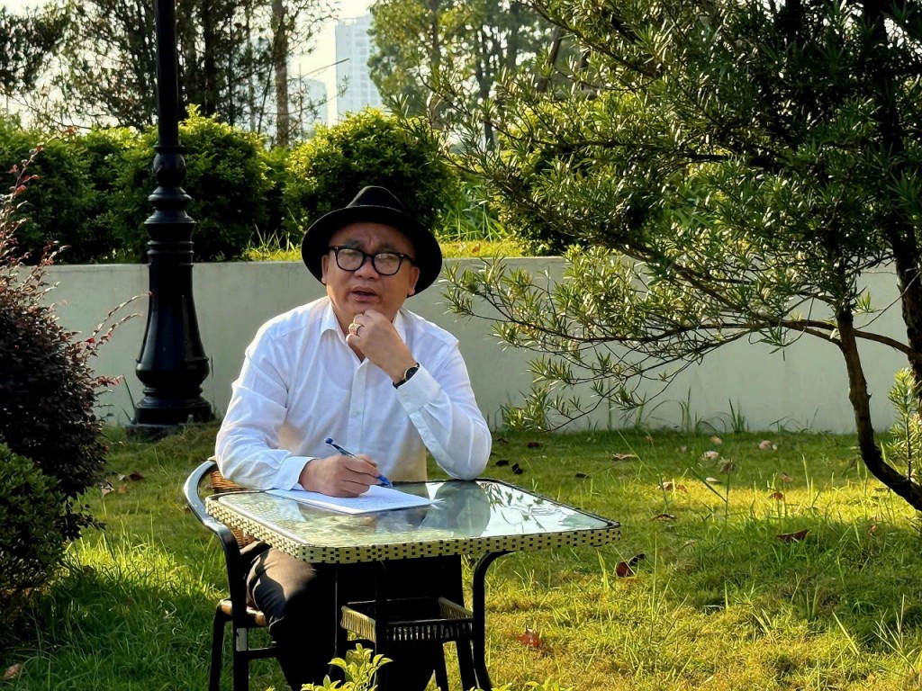 Nhà thơ Ngọc Lê Ninh Nhà thơ Ngọc Lê Ninh