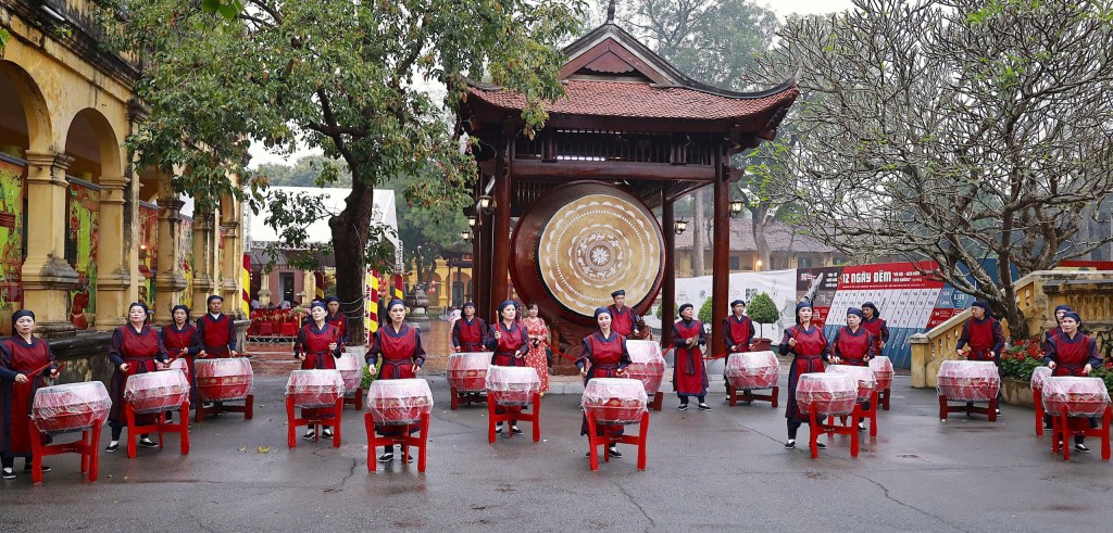 Màn trống hội trong Lễ khai xuân Màn trống hội trong Lễ khai xuân