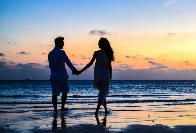 "Cạm bẫy tình" - cuộc đối thoại giữa lý trí và cảm xúc