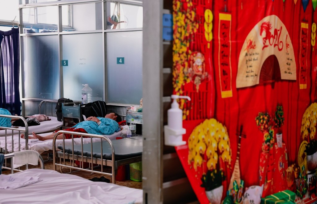 Những “màu đỏ không Tết” do Sốt xuất huyết Dengue