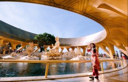 Vía Thần tài, người dân tìm về núi Bà Đen cầu tài lộc