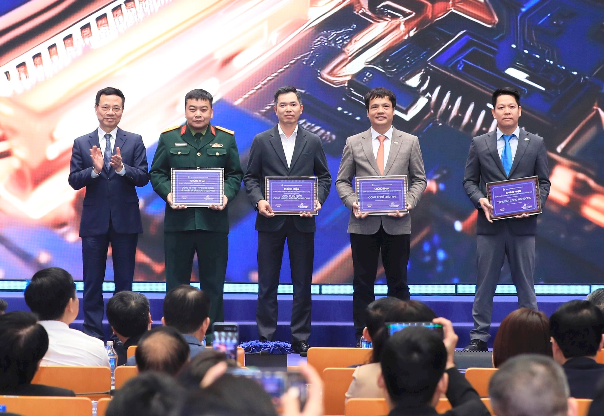 Chính thức ra mắt Công ty cổ phần Trung tâm đổi mới sáng tạo Hà Nội