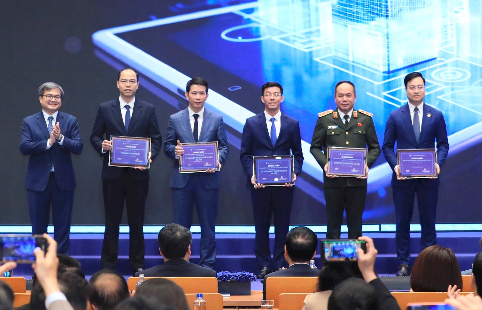 Chính thức ra mắt Công ty cổ phần Trung tâm đổi mới sáng tạo Hà Nội