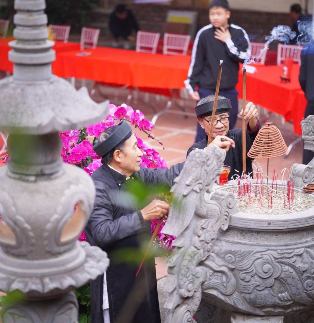 Lễ hội phản ánh tinh thần và ước nguyện cộng đồng, là di sản cha ông trao truyền lại qua năm tháng (Ảnh minh họa) Lễ hội phản ánh tinh thần và ước nguyện cộng đồng, là di sản cha ông trao truyền lại qua năm tháng (Ảnh minh họa)