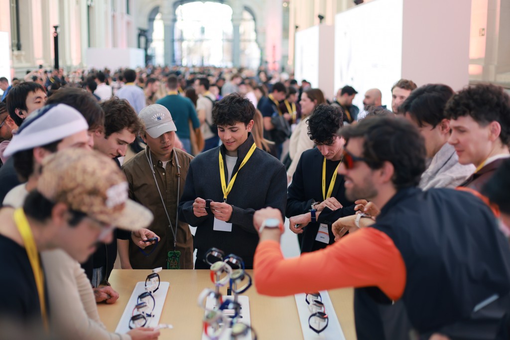 7.  Huawei đã khẳng định vị thế trong mảng thiết bị theo dõi sức khỏe và thể thao với hệ sinh thái sản phẩm đa dạng